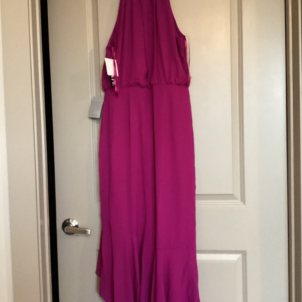 Xscape Evenings Ruffle Detail Crepe High-Low Gown, size 6 - Picture 12 of 13